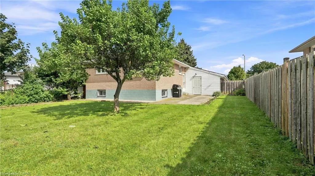 18 Glen Castle Drive