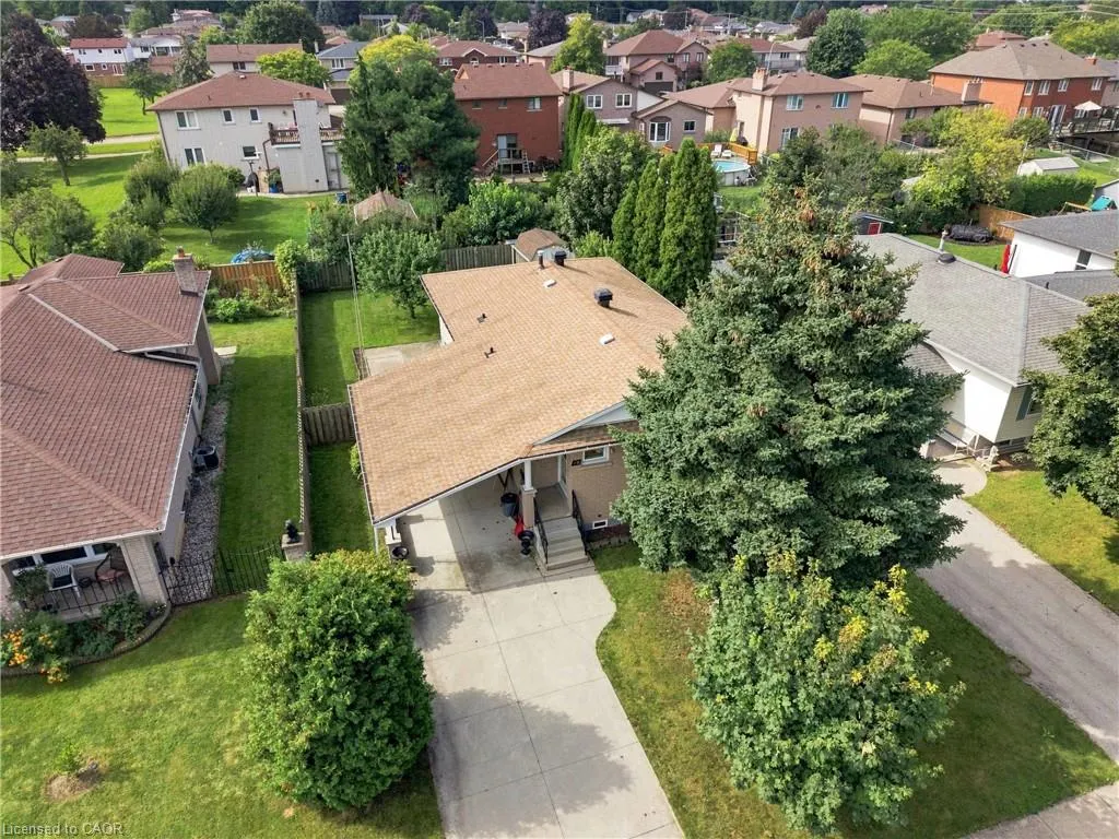 18 Glen Castle Drive
