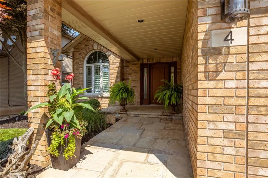 4 Lido Drive