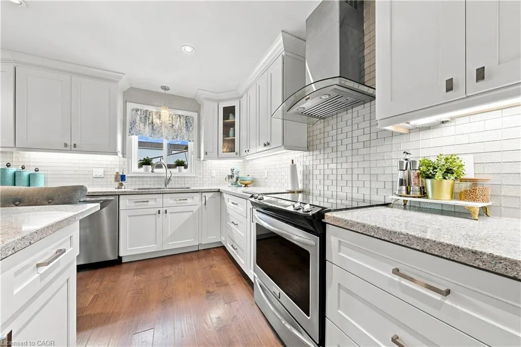 71 Riviera Ridge
