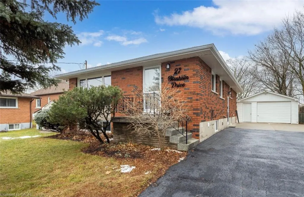27 Blenheim Drive