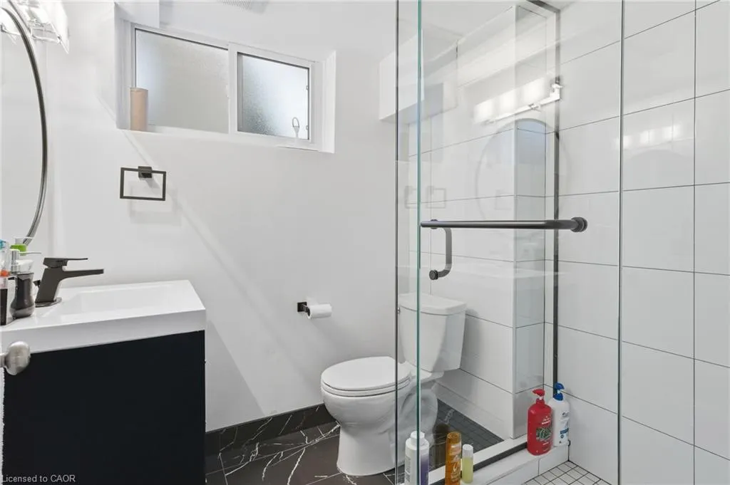 27 Blenheim Drive