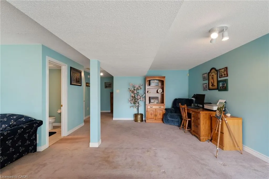 85 Edgewater Drive #10