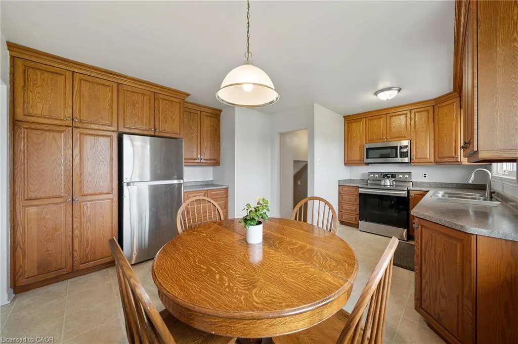 2223 Hall Road