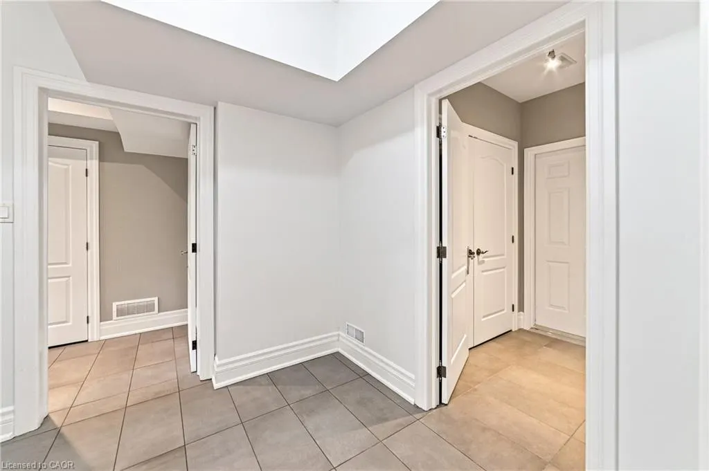 123 Tollgate Drive
