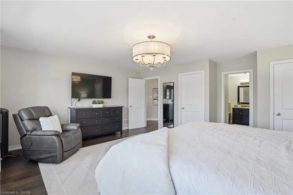 441 Stonehenge Drive #40