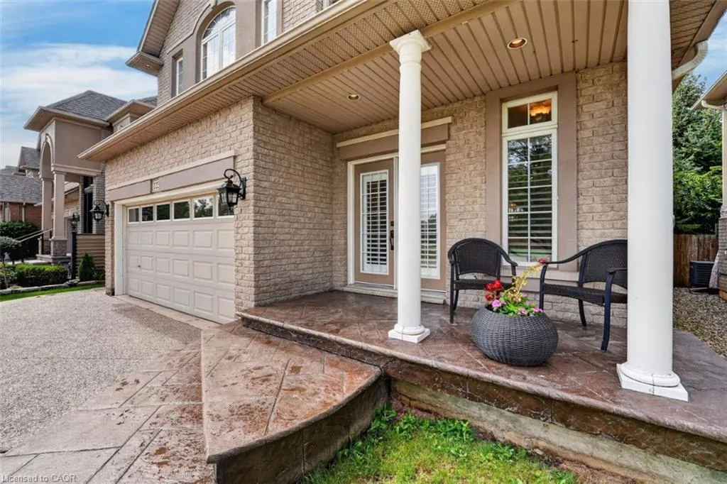123 Moorland Crescent