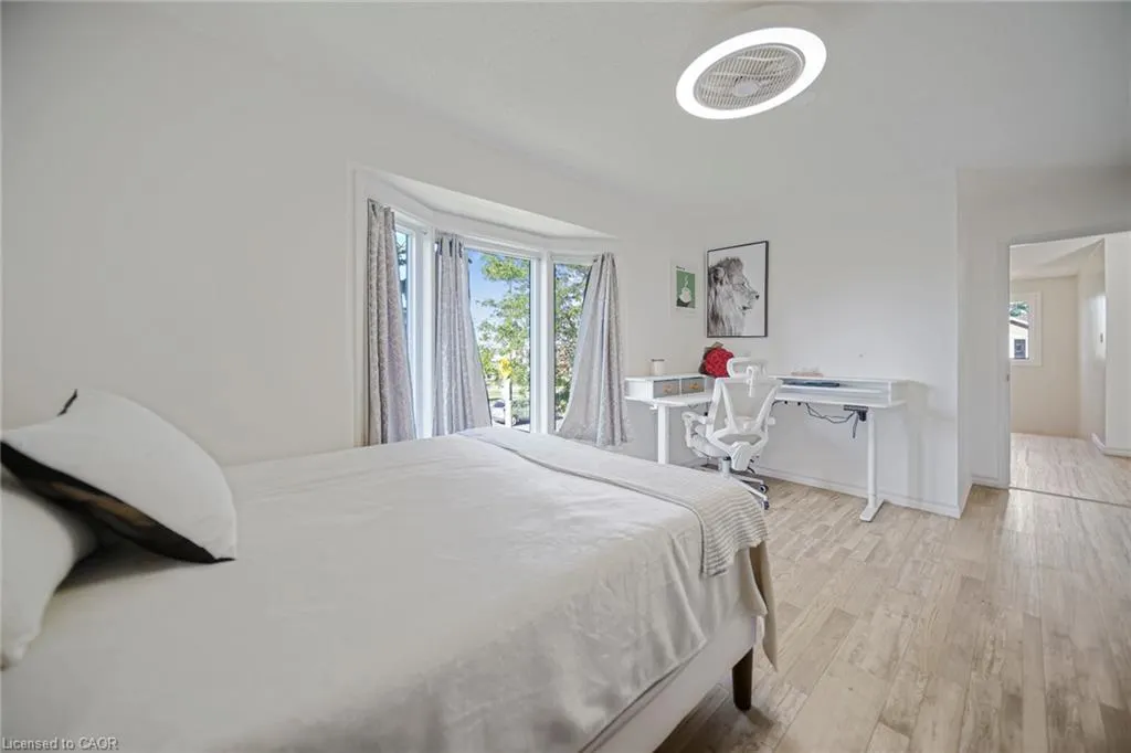 800 Paramount Drive #1