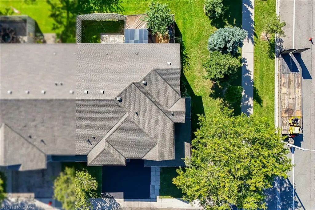 800 Paramount Drive #1