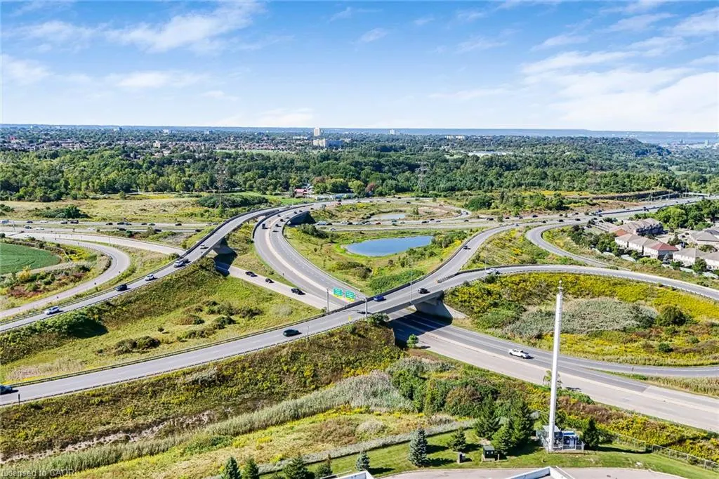 800 Paramount Drive #1