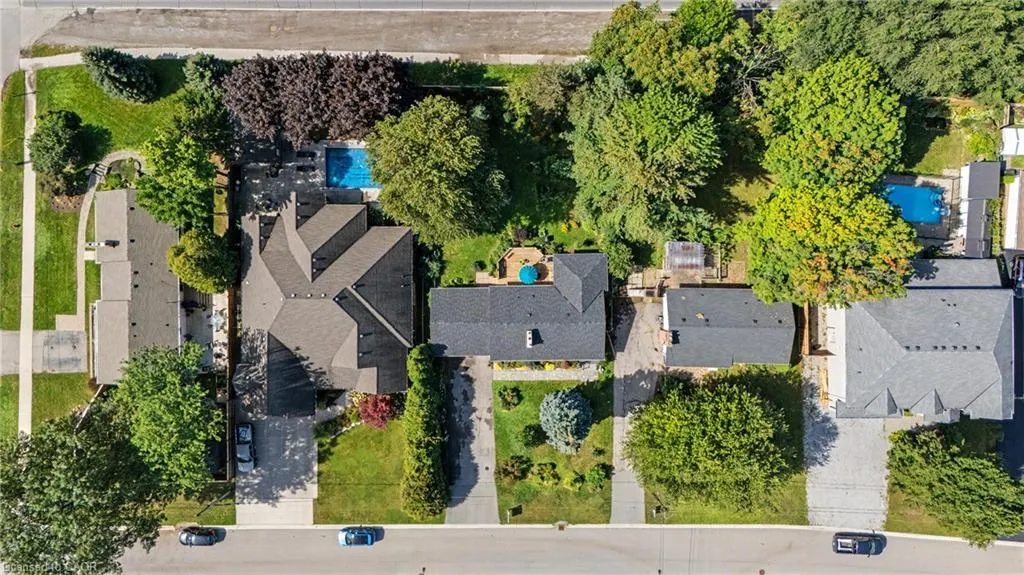11 Miller Drive