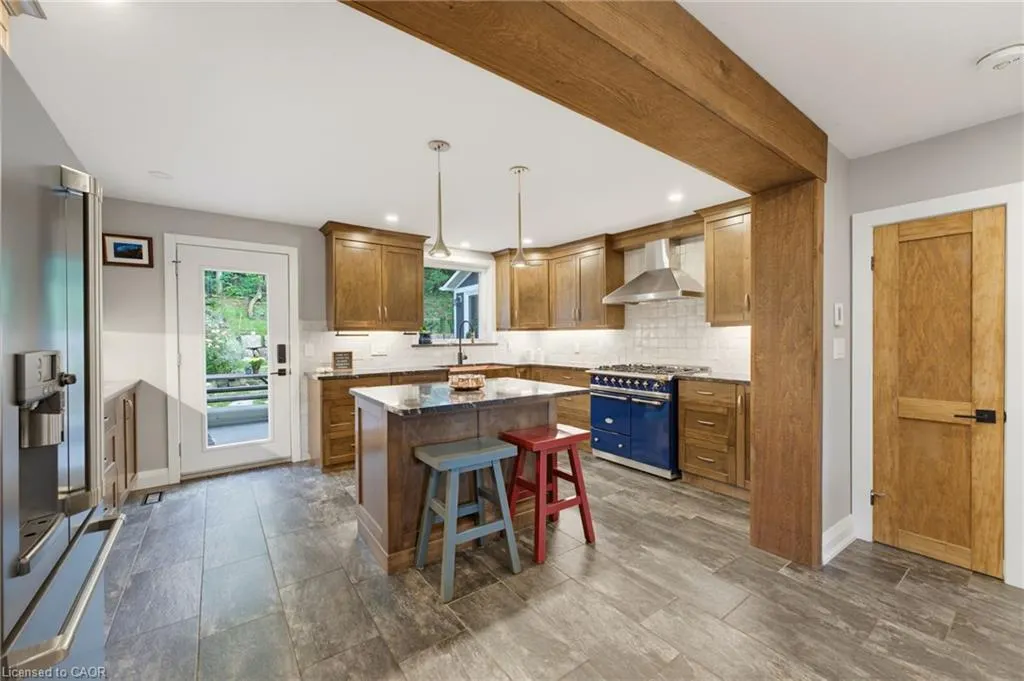 15 First Street S
