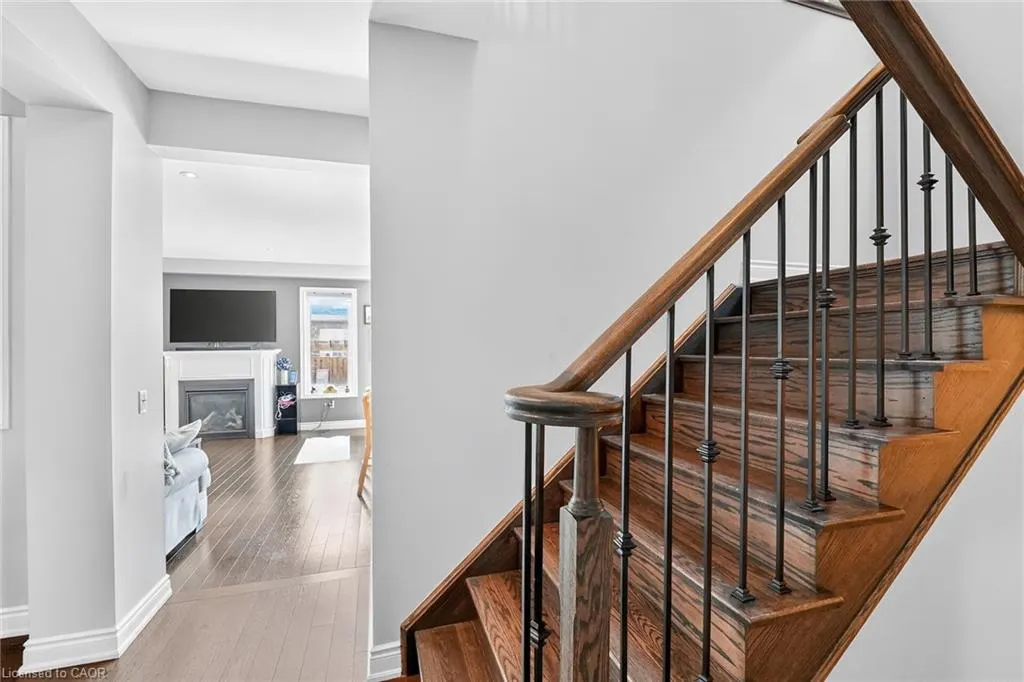 82 Chaumont Drive
