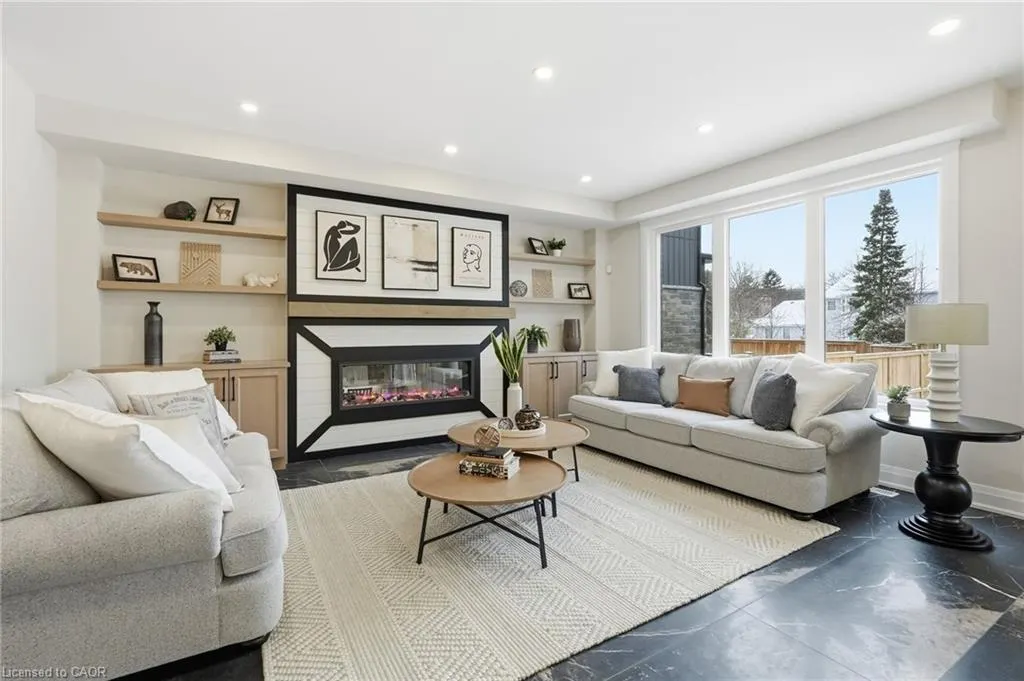 7 Bartlett Avenue