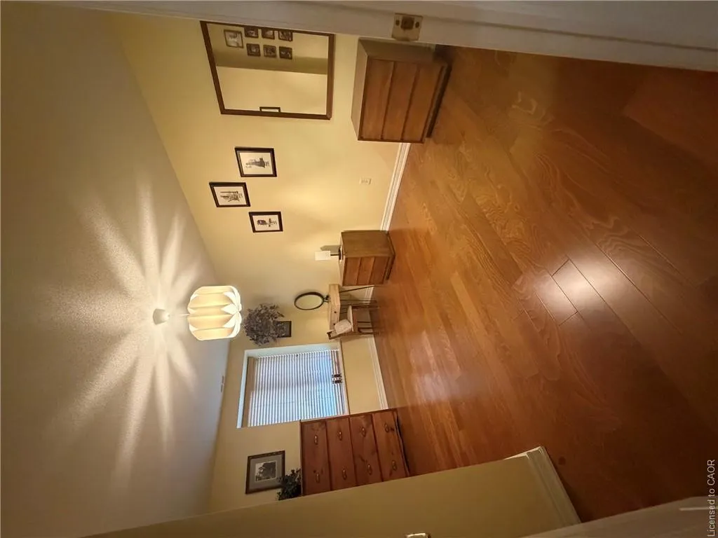 275 Main Street E #001