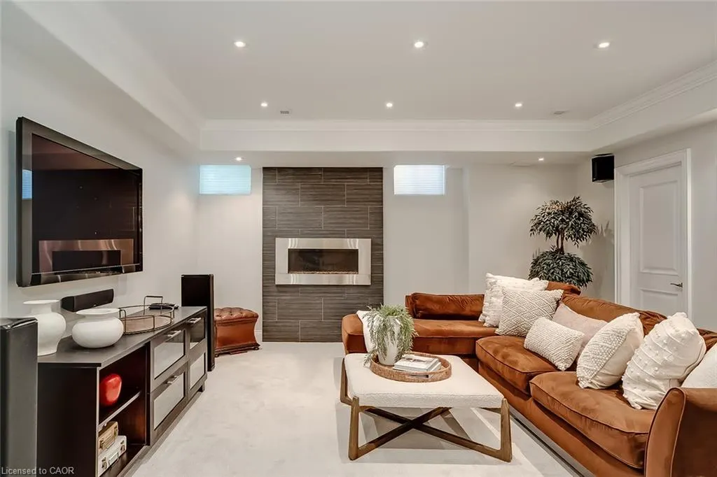 2351 Woodfield Road