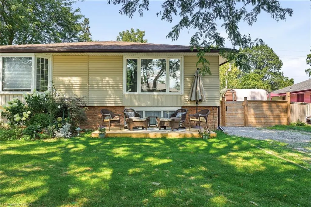 3 Glengrove Avenue