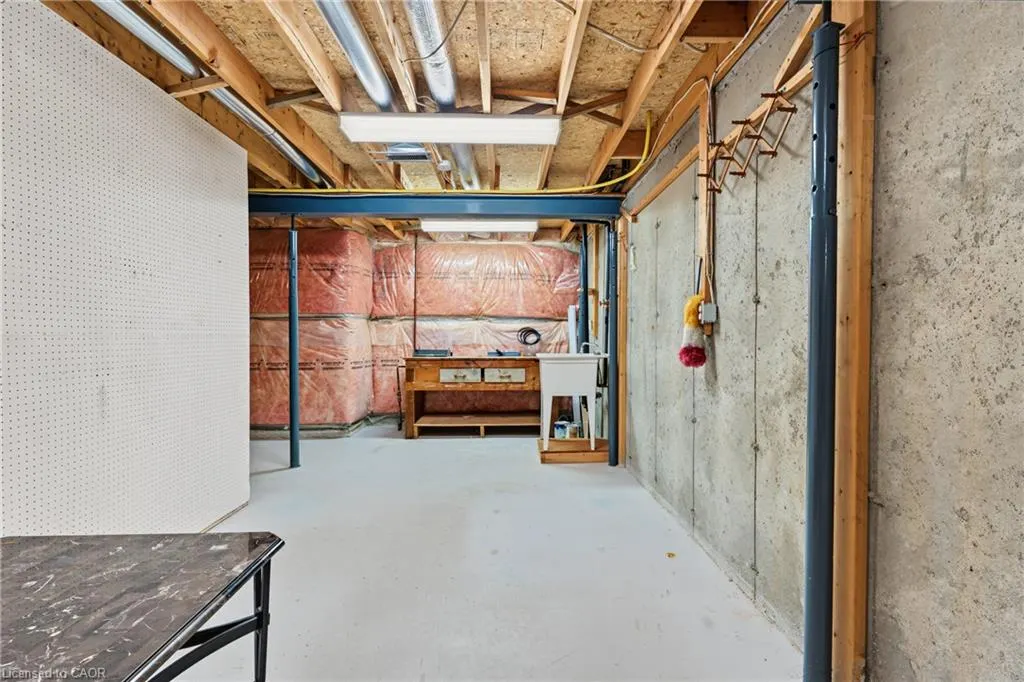 173 Wilson Street W #4