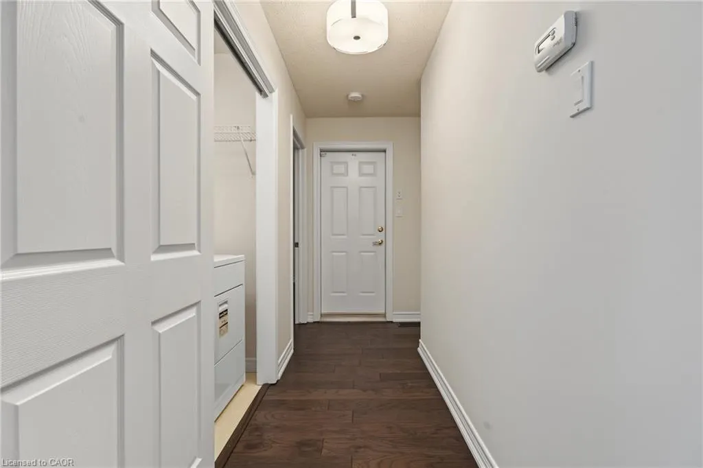 173 Wilson Street W #4