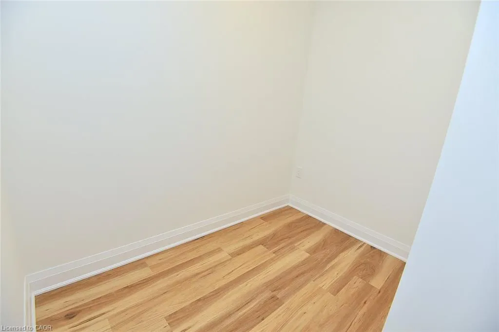 1936 Rymal Road E #422