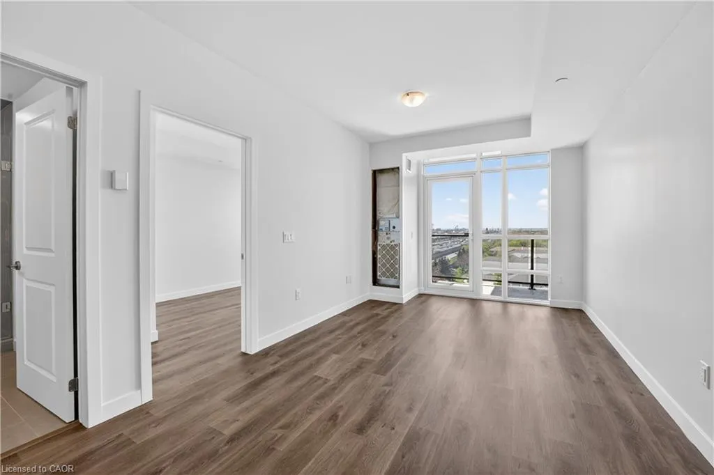 461 Green Road #822