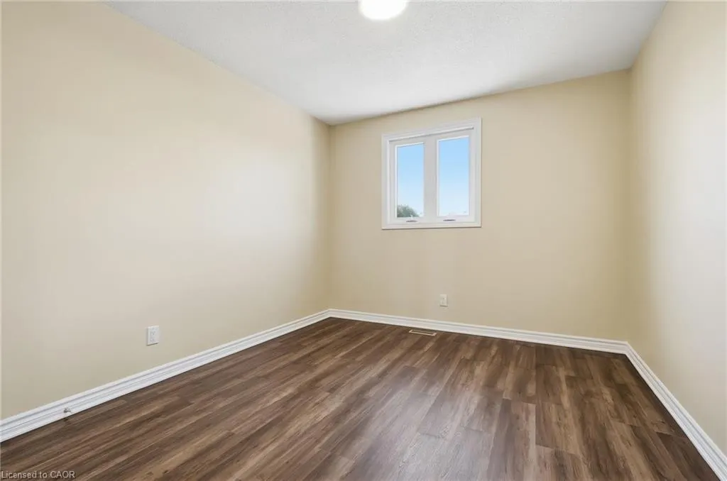 184 Macintosh Drive