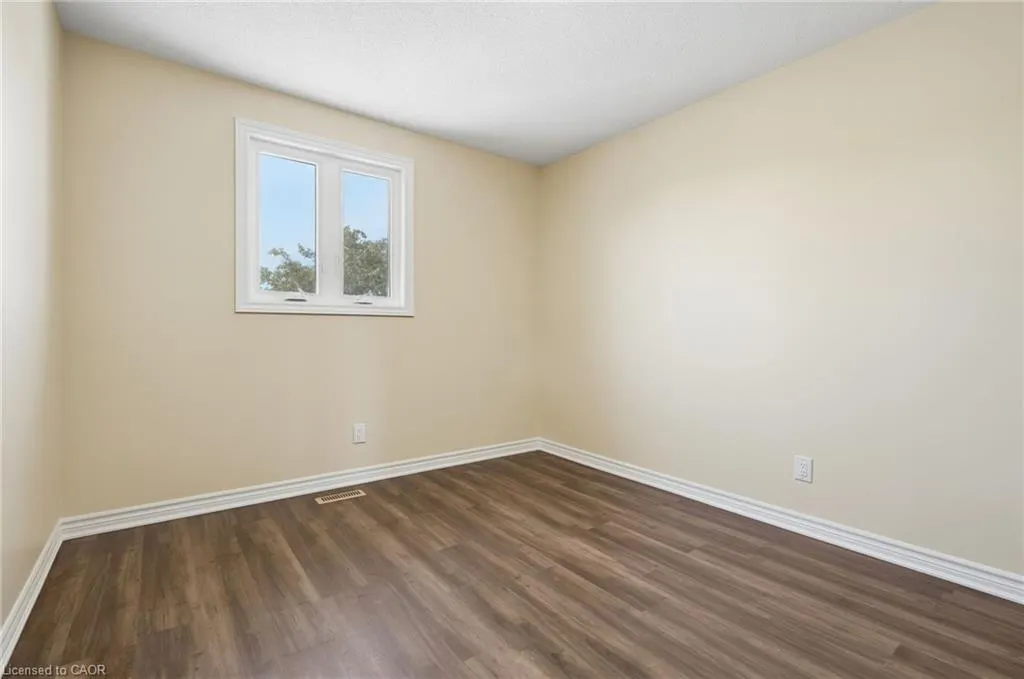 184 Macintosh Drive