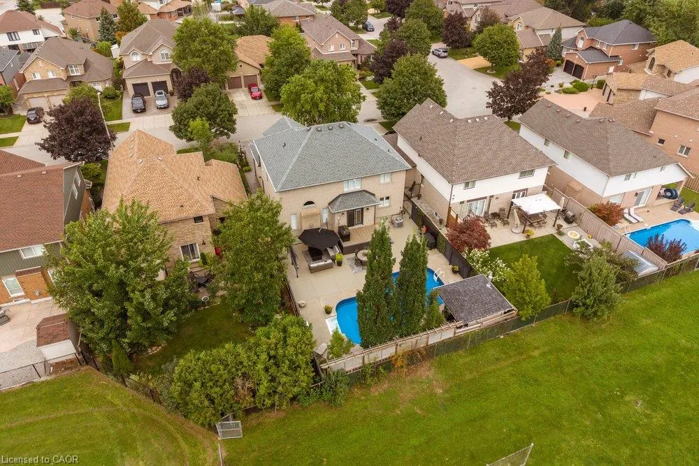55 Chianti Crescent