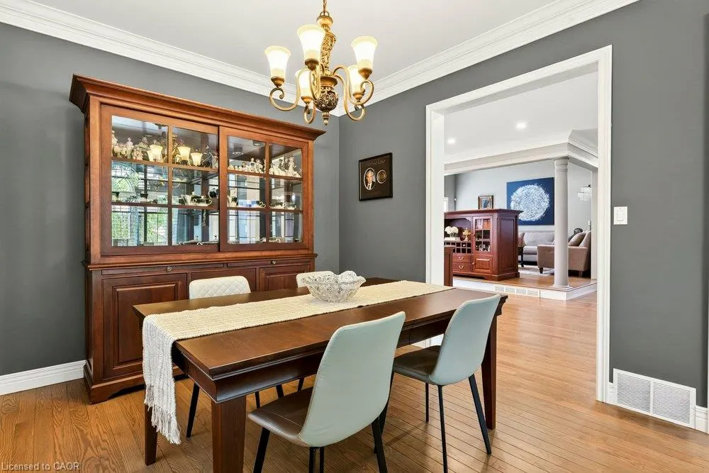 55 Chianti Crescent