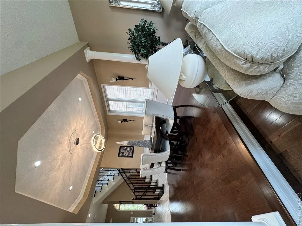 20 Sable Drive