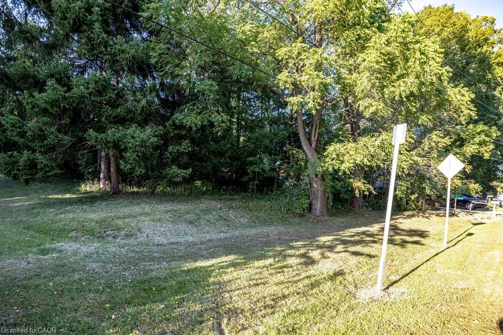 961 Lower Lions Club Road