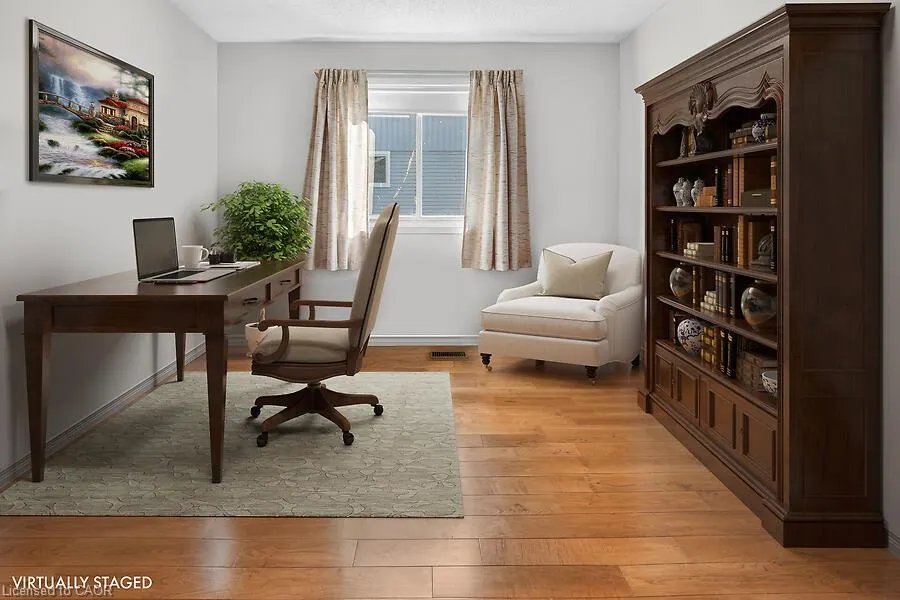 4 Rossmore Avenue #8