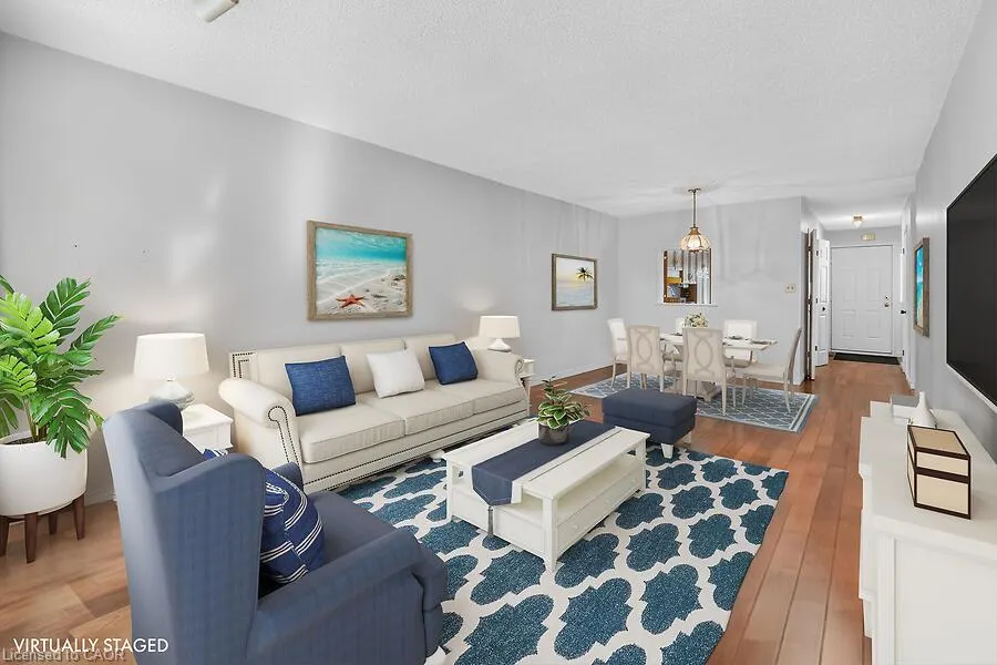 4 Rossmore Avenue #8