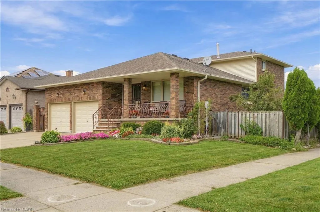 7 Vinehill Drive