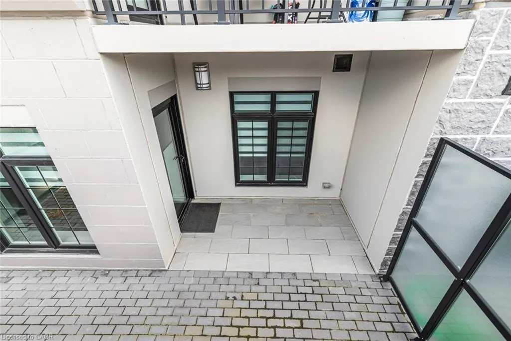 153 Wilson Street W #105