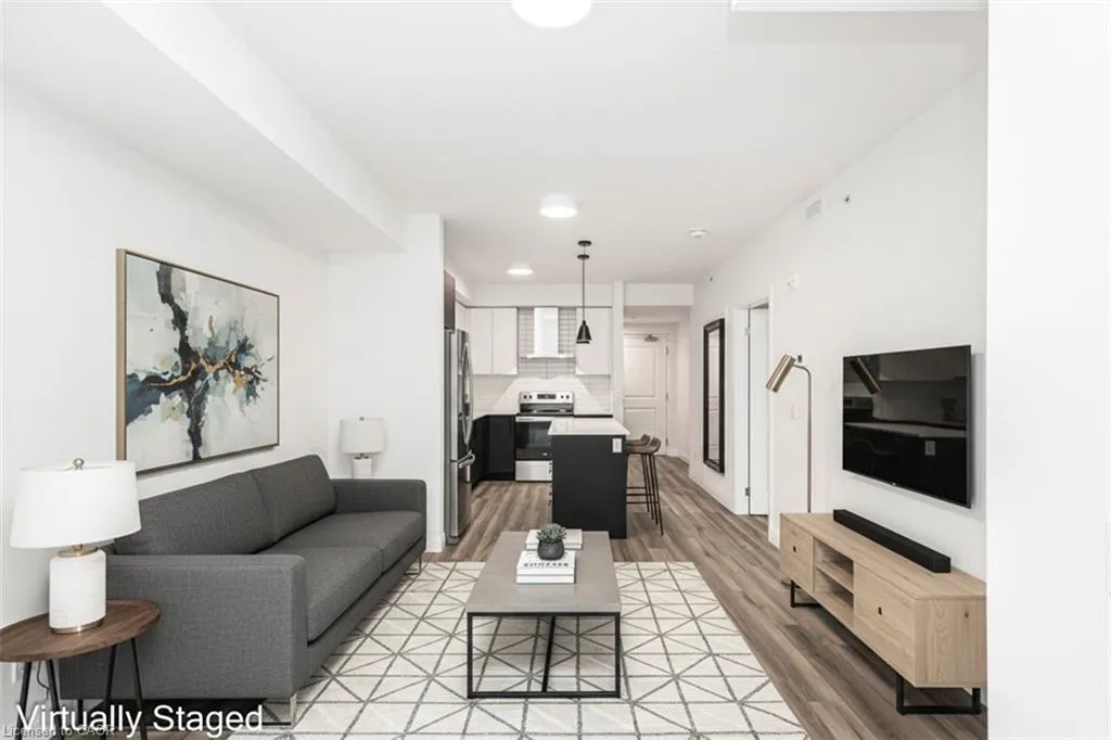 153 Wilson Street W #105