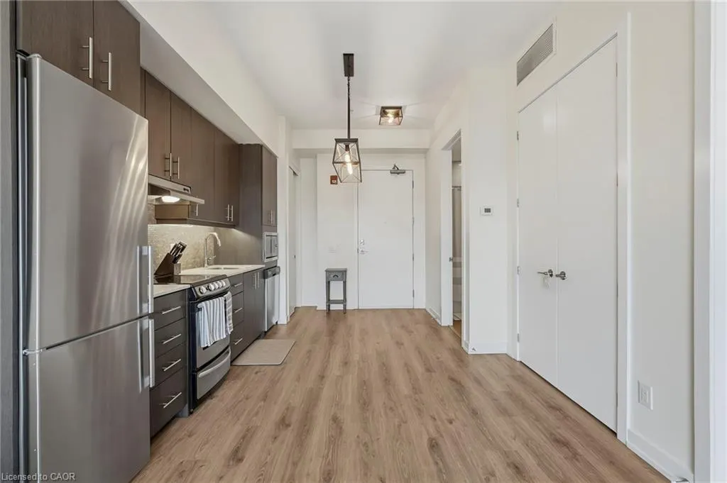 10 Esplanade Lane #616