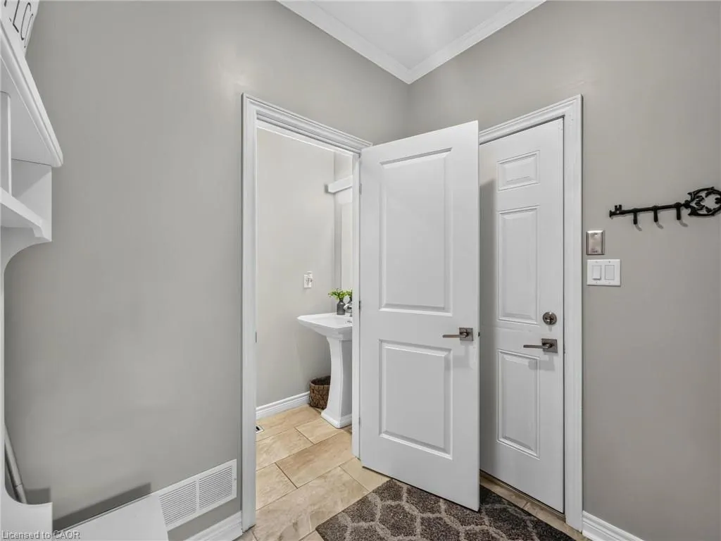 3 Hitching Post Ridge