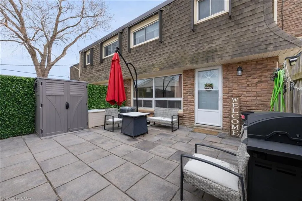 5 Viking Court #301