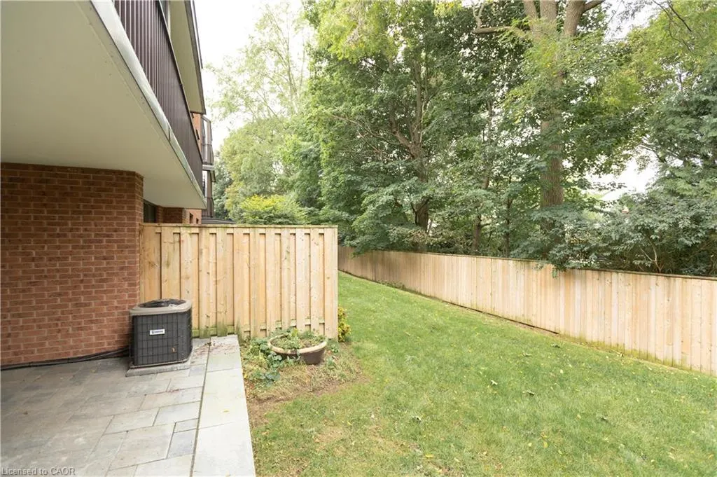 150 Wilson Street W #116
