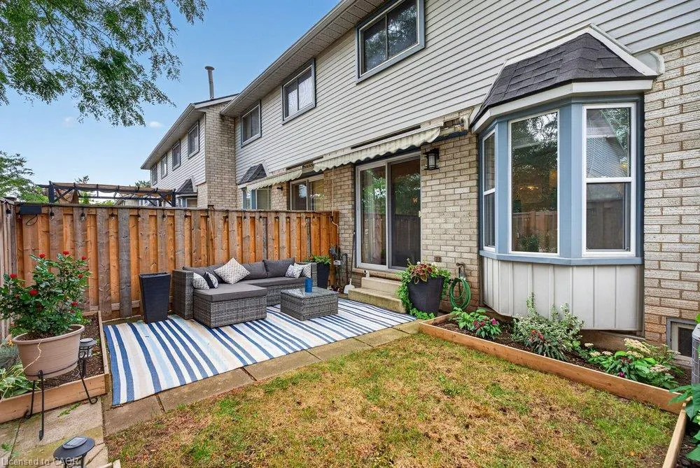 2 Royalwood Court #20