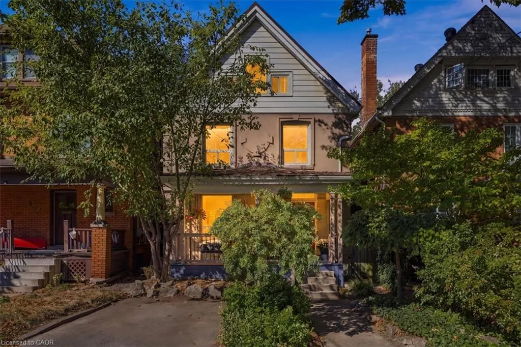 98 Sanford Avenue S