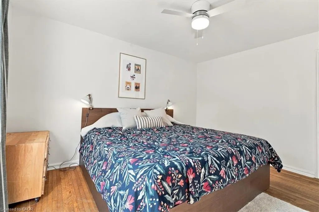 98 Sanford Avenue S