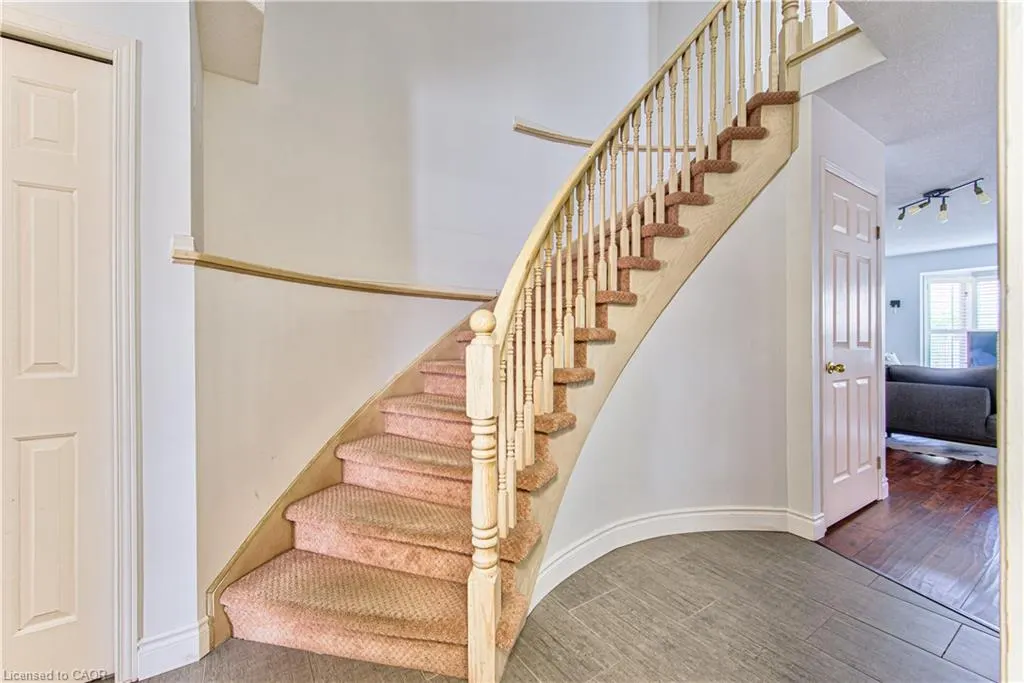 86 Chelsea Crescent