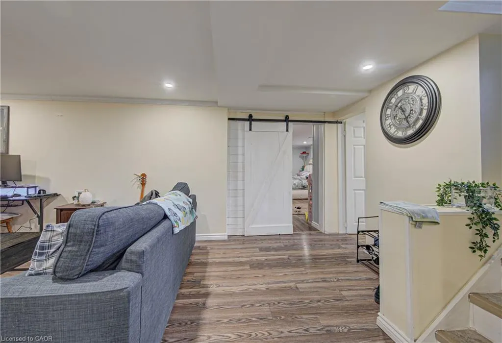 3160 Binbrook Road