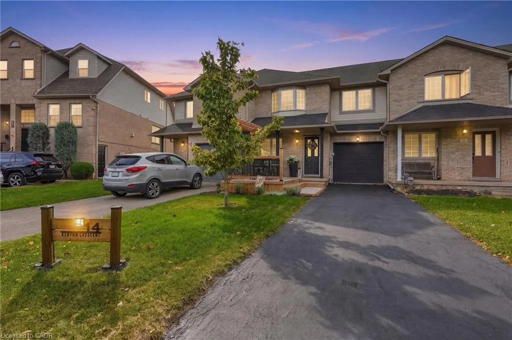 14 Kenyon Crescent