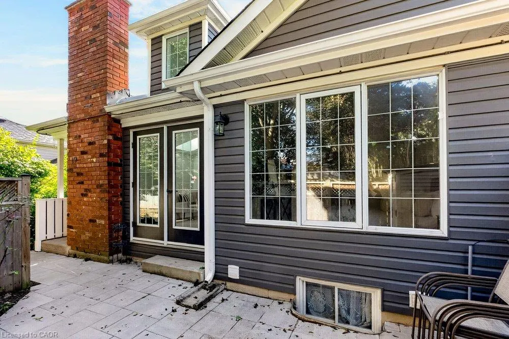 175 Fiddlers Green Drive #19