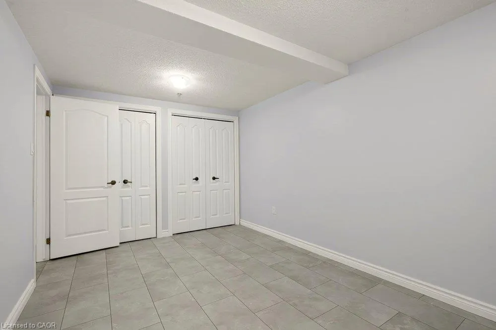 175 Fiddlers Green Drive #19