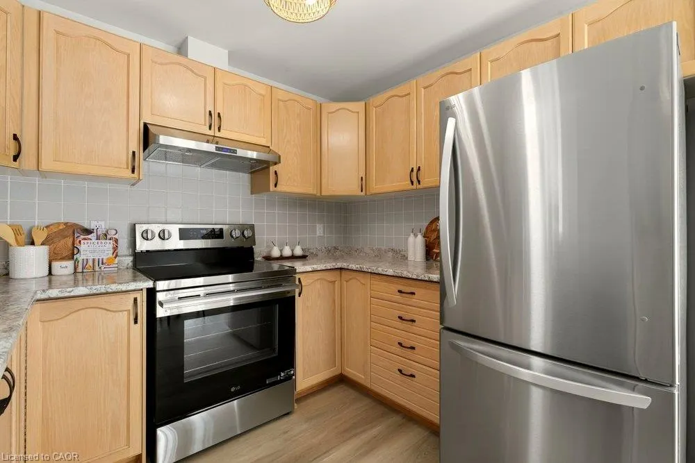 175 Fiddlers Green Drive #19