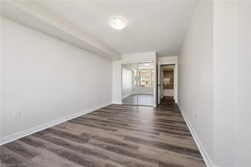 1270 Maple Crossing Boulevard #1905